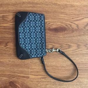 Navy Coach CC clothe and leather Wristlet